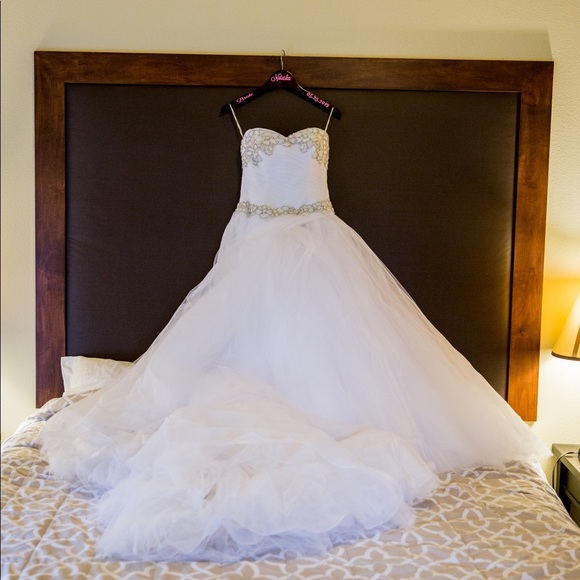 Enzoani glenda wedding dress - Picture 4 of 6